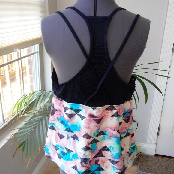 Racer Back Tankini Top w/Molded Cups - Picture 3 of 11
